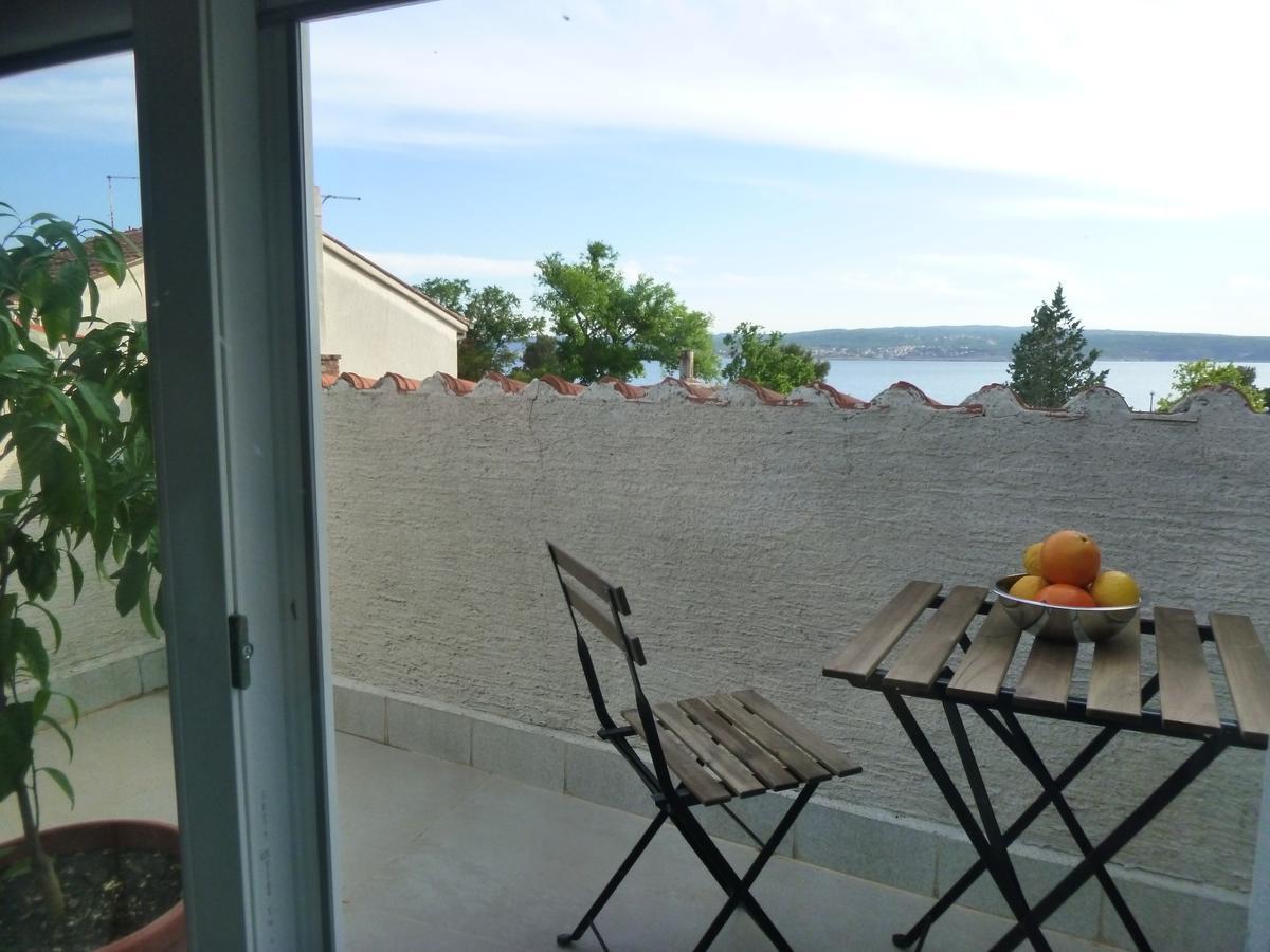 Car Apartments Crikvenica Exterior photo